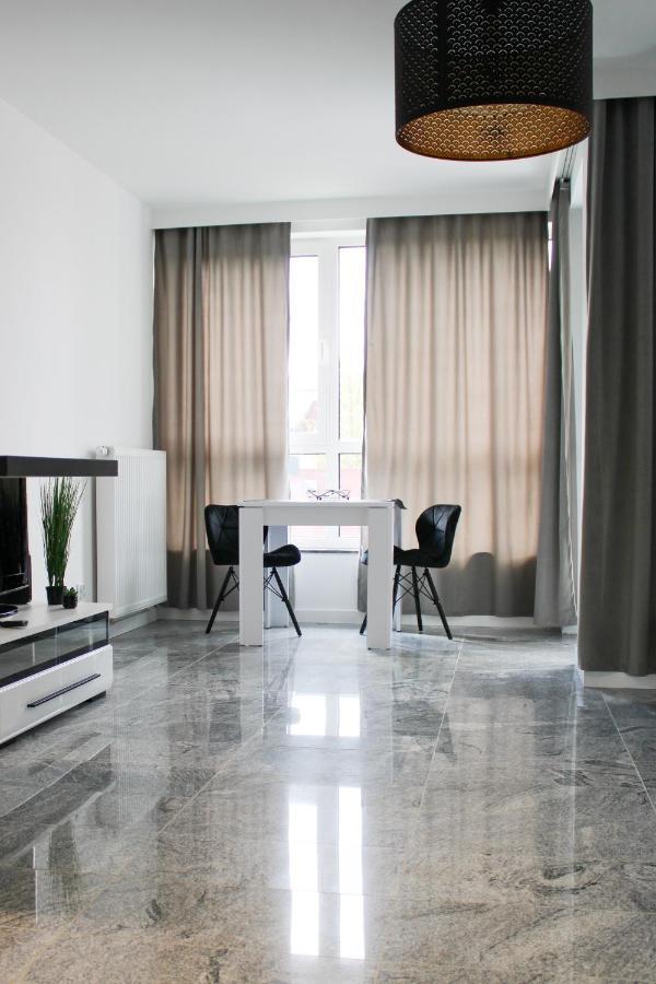 Apartament White-Niska Z Garazem Podziemnym كيلتشي المظهر الخارجي الصورة